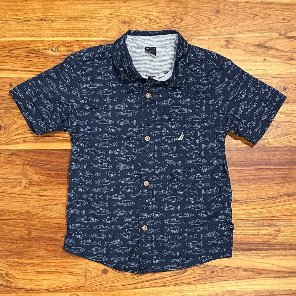 Kids Nautica Fish Short Sleeve Button Down Size 6